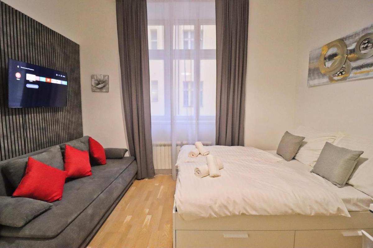 Apartment Modern In The Heart Of *